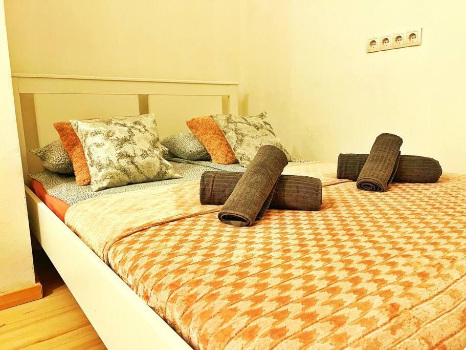 Central Studio Flat Budapest Bagian luar foto